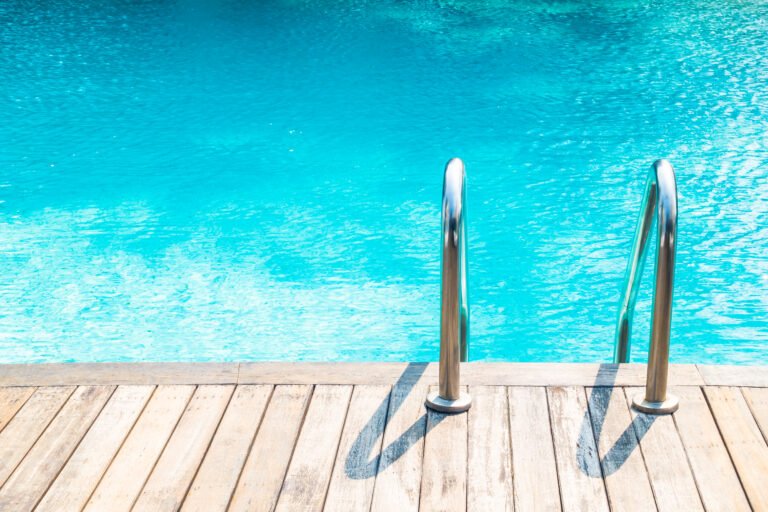 Puntal pone el foco en el mantenimiento de piscinas ante el crecimiento del sector en Cataluña